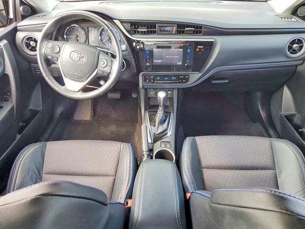 2017 TOYOTA COROLLA