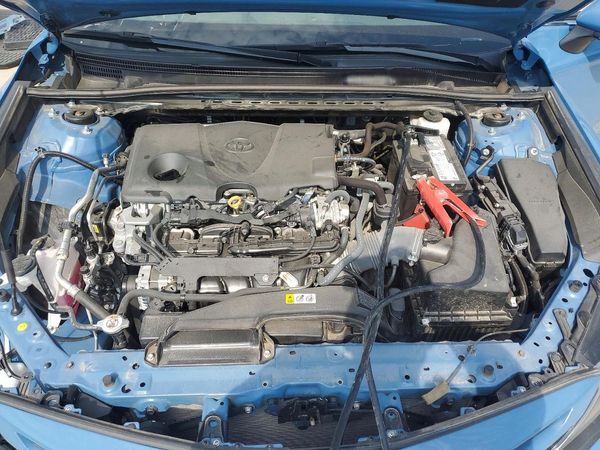 2024 TOYOTA CAMRY SE — Engine bay