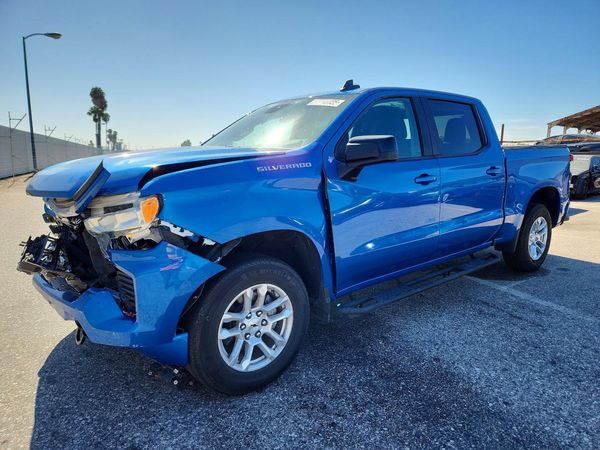 2023 CHEVROLET SILVERADO RST — Front 3/4