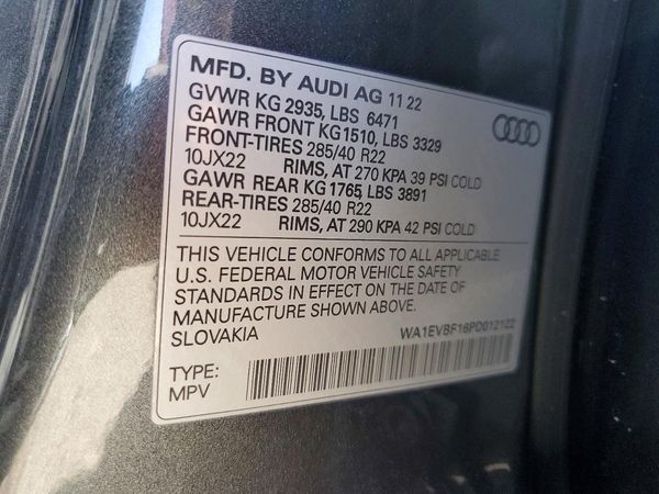 2023 AUDI Q8