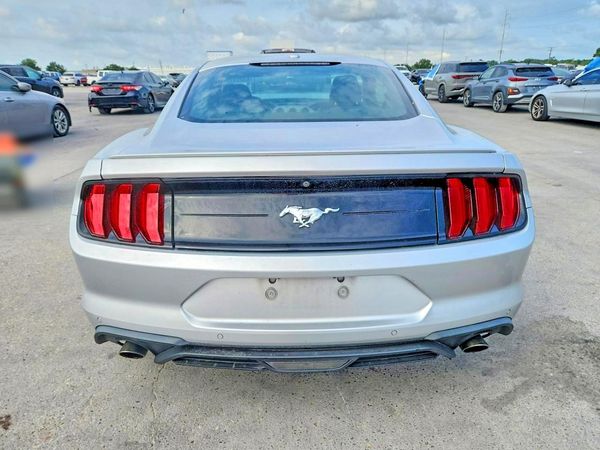2018 FORD MUSTANG