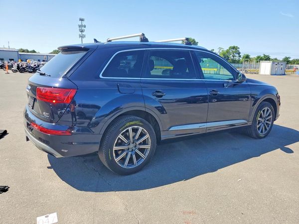 2018 AUDI Q7