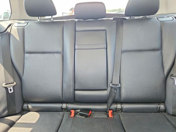 2012 MERCEDES-BENZ GLK GLK350