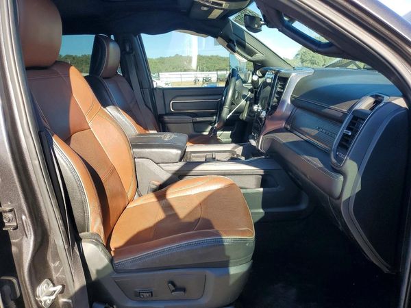 2019 RAM 2500 LIMITED CREW CAB 4X4
