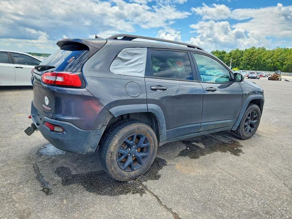 2016 JEEP CHEROKEE Trailhawk