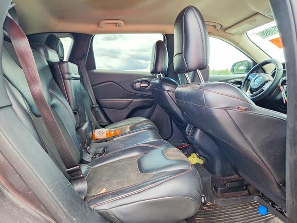 2016 JEEP CHEROKEE Trailhawk