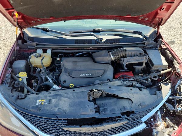 2017 CHRYSLER PACIFICA Touring L Plus