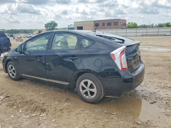 2013 TOYOTA PRIUS