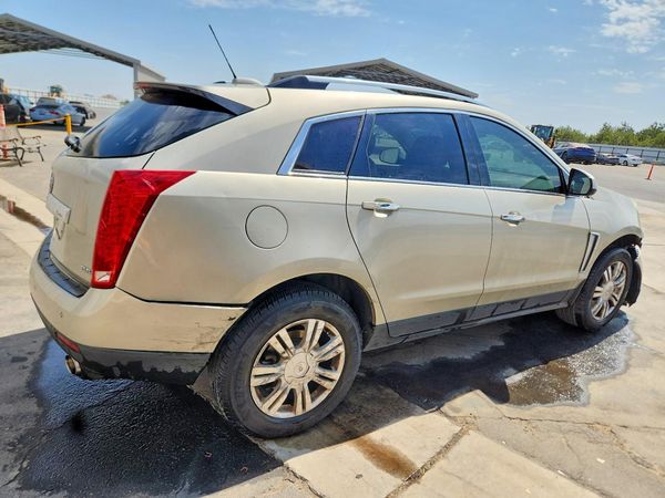 2015 CADILLAC SRX Luxury
