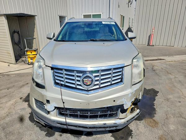2015 CADILLAC SRX Luxury