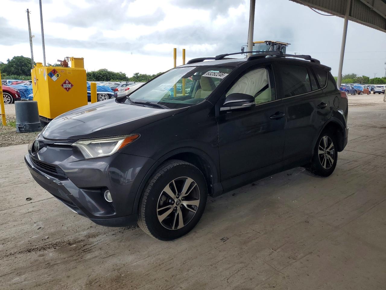 2018 TOYOTA RAV4 Adventure/XLE