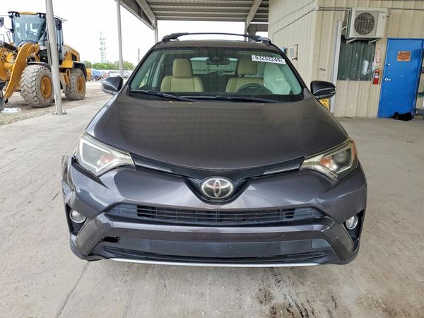 2018 TOYOTA RAV4 Adventure/XLE