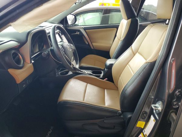 2018 TOYOTA RAV4 Adventure/XLE