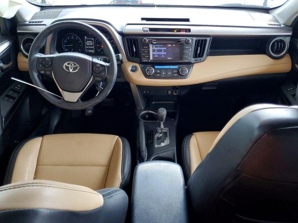 2018 TOYOTA RAV4 Adventure/XLE