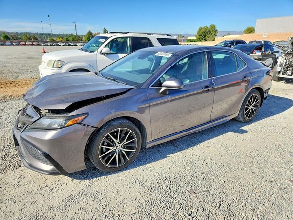 2021 TOYOTA CAMRY