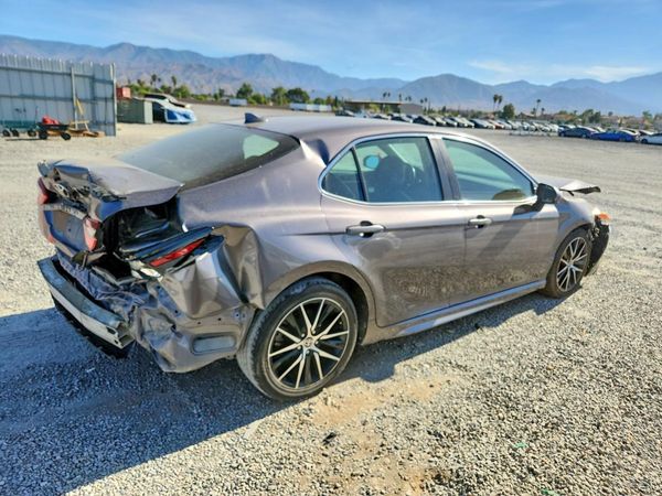 2021 TOYOTA CAMRY