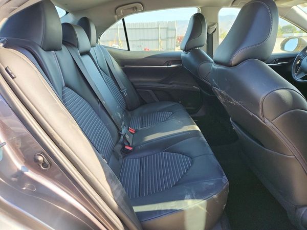 2021 TOYOTA CAMRY
