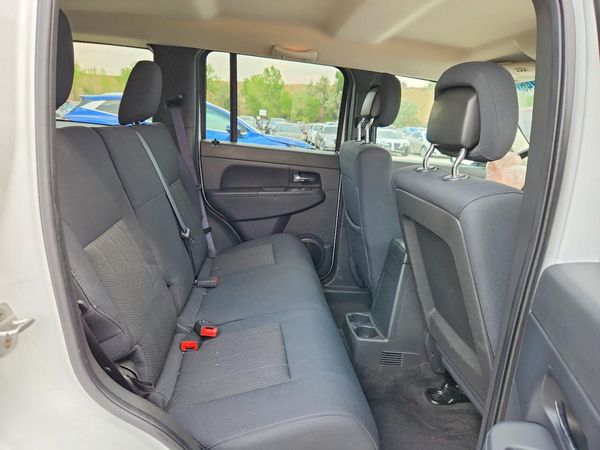 2012 JEEP LIBERTY Sport