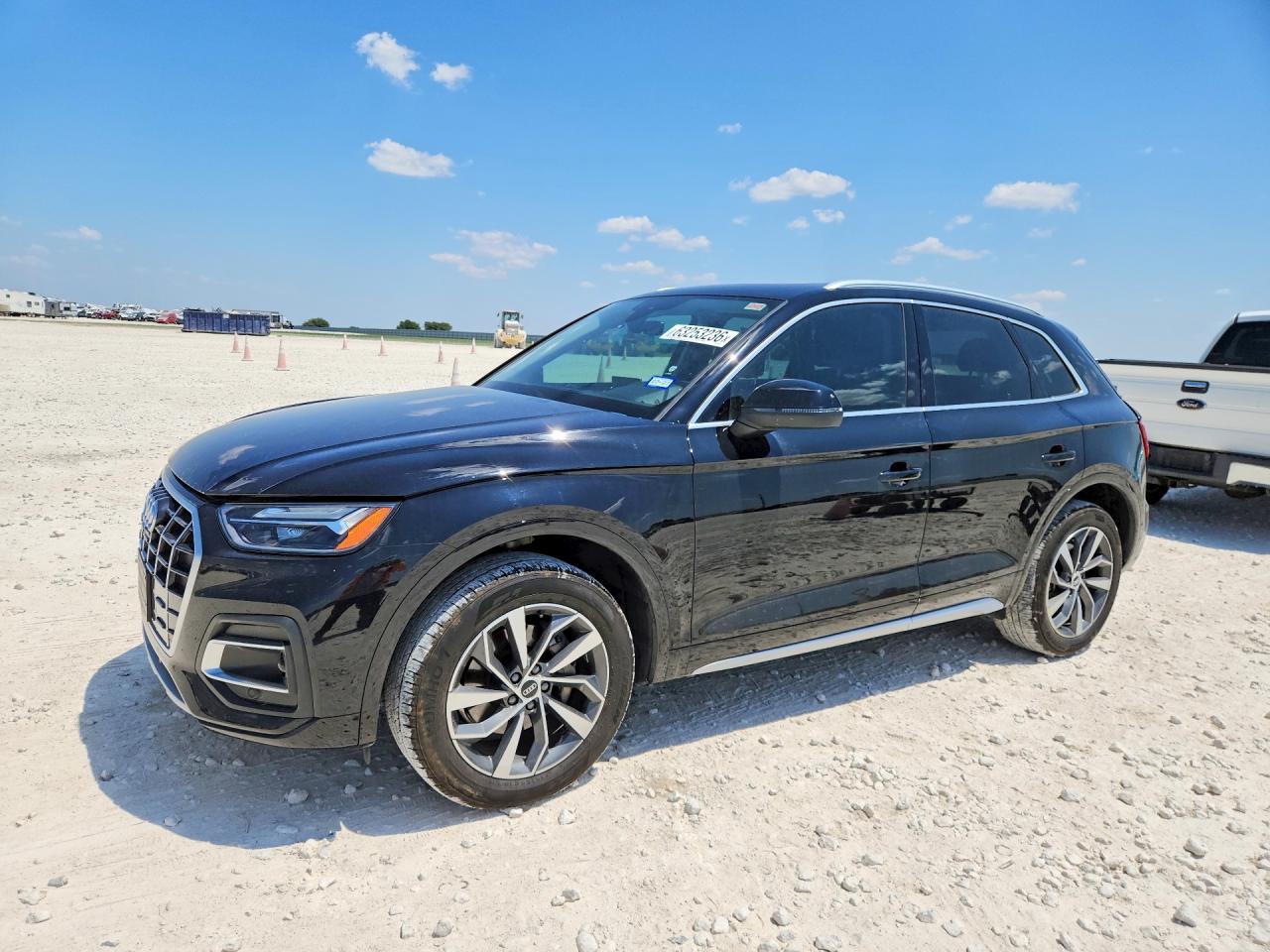 2021 AUDI Q5 quattro Premium Plus