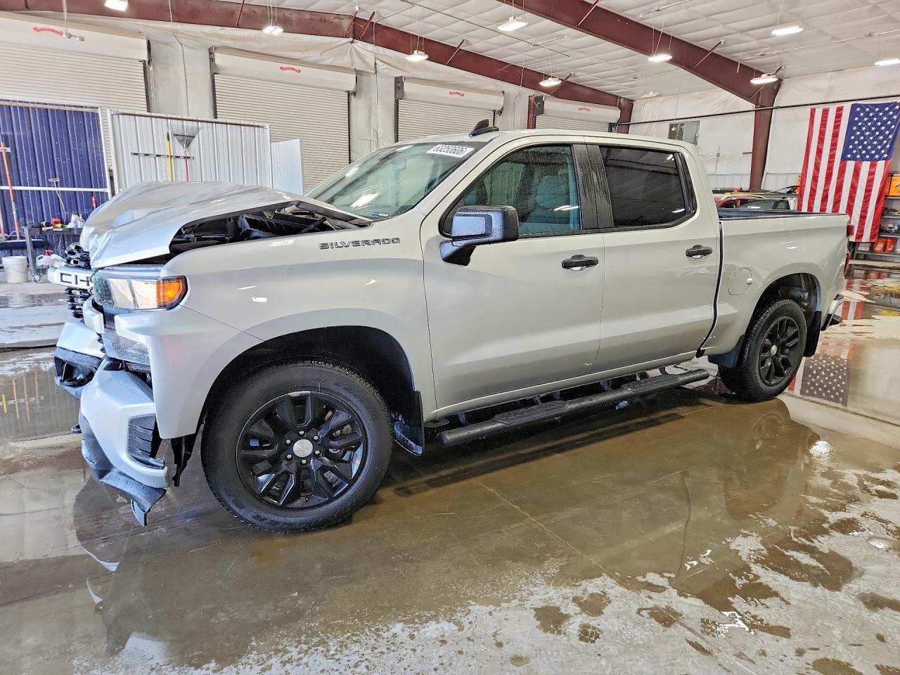 2020 CHEVROLET SILVERADO Custom