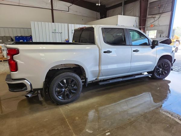 2020 CHEVROLET SILVERADO Custom