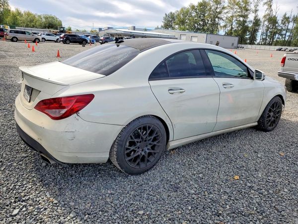 2015 MERCEDES-BENZ CLA CLA250