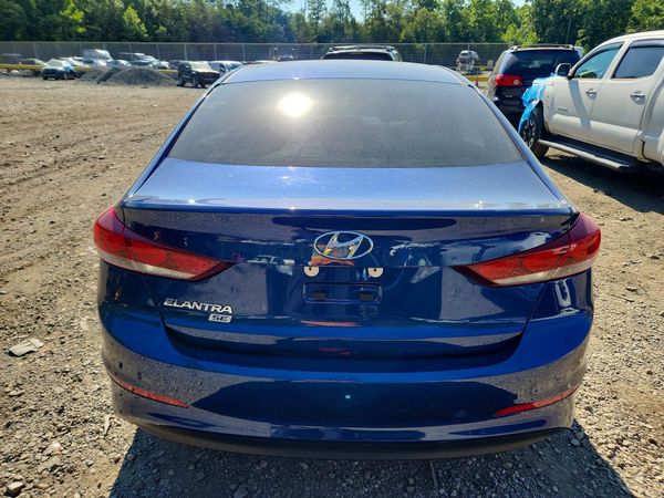 2018 HYUNDAI ELANTRA SE — DIRR