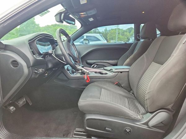 2017 DODGE CHALLENGER R/T — DENT