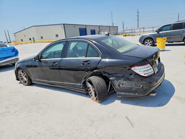 2012 MERCEDES-BENZ C