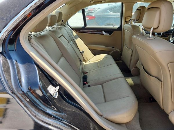 2012 MERCEDES-BENZ C