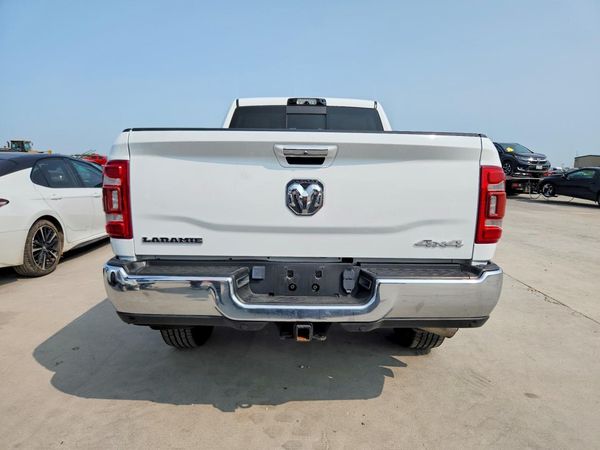 2022 RAM 3500 LARAMIE CREW CAB 4X4