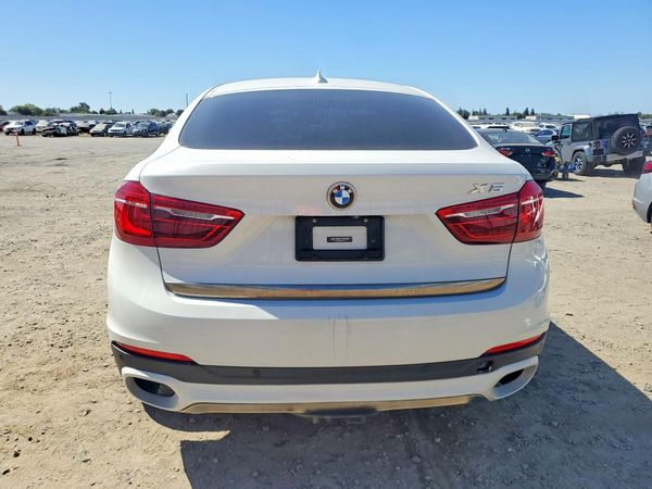 2016 BMW X6 xDrive50i