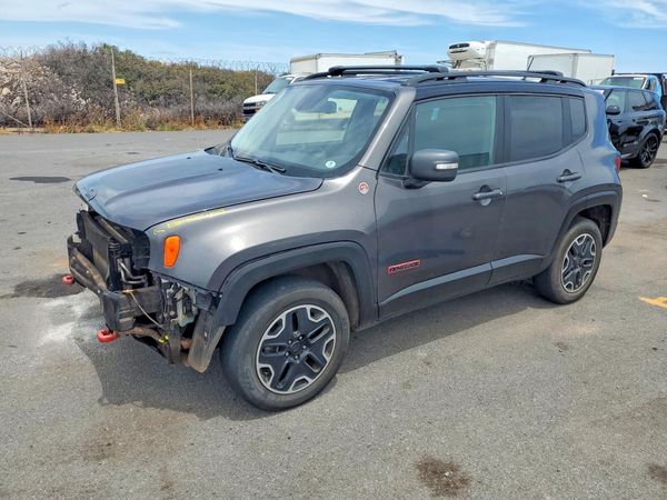 2017 JEEP RENEGADE TRAILHAWK 4X4