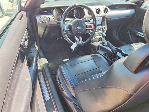 2020 FORD MUSTANG