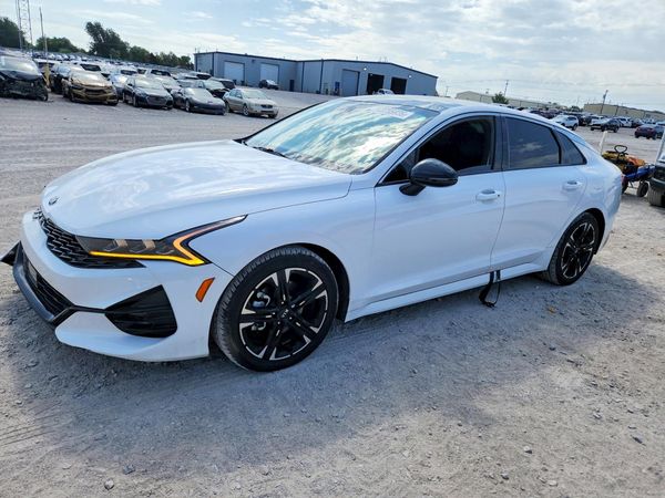 2021 KIA K5 GT-Line