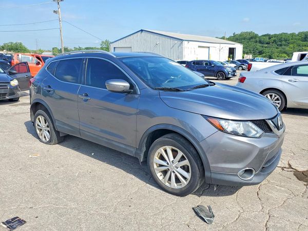 2018 NISSAN ROGUE — Passenger 3/4