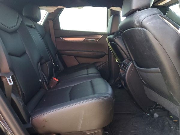 2021 CADILLAC XT5 Luxury