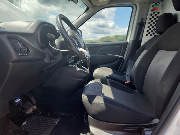2021 RAM PROMASTER CITY SLT