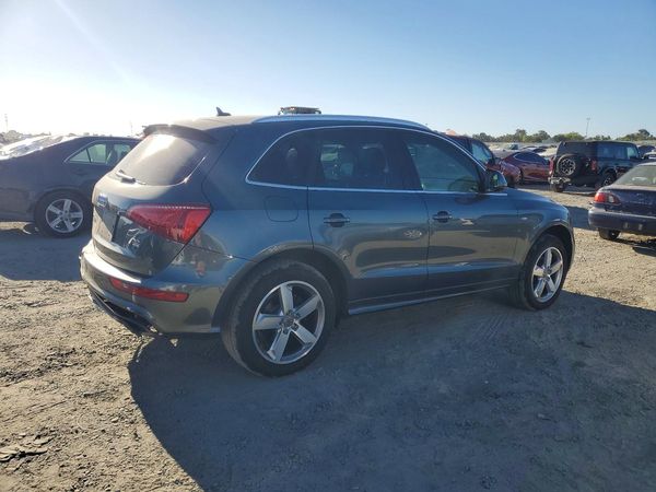 2012 AUDI Q5 Premium Plus