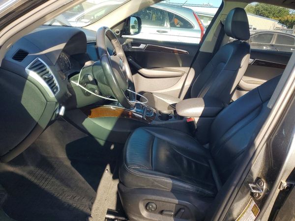 2012 AUDI Q5 Premium Plus