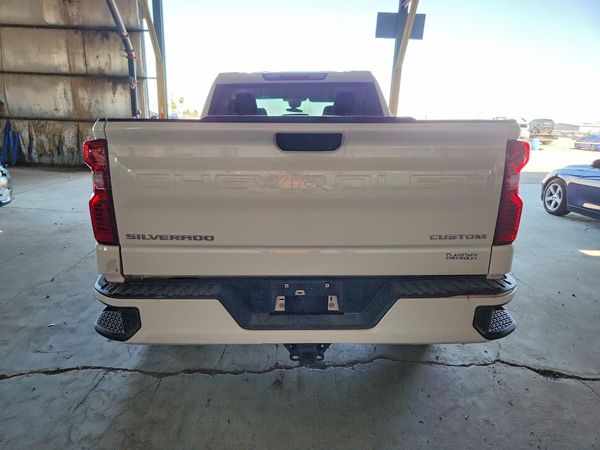 2026 CHEVROLET SILVERADO Custom — DIRR