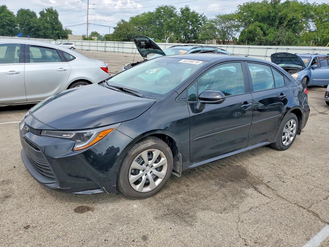 2026 TOYOTA COROLLA LE — Front 3/4
