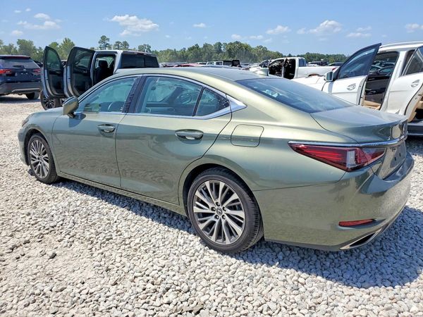2020 LEXUS ES