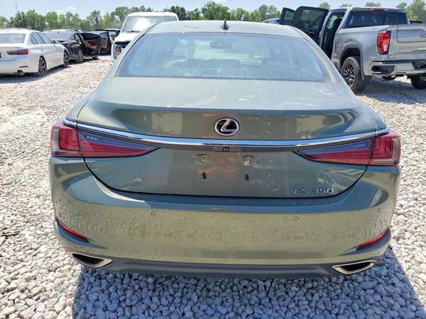 2020 LEXUS ES