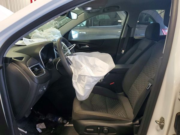 2021 CHEVROLET EQUINOX LT (2FL)