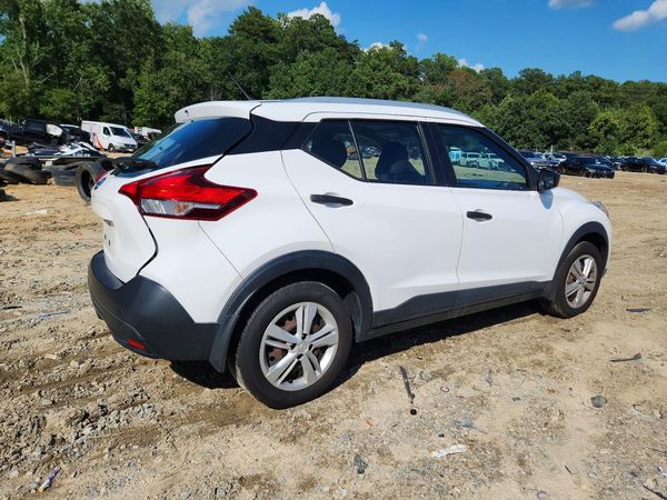 2019 NISSAN KICKS