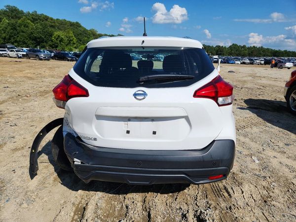 2019 NISSAN KICKS