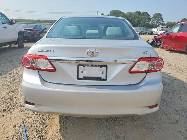 2013 TOYOTA COROLLA