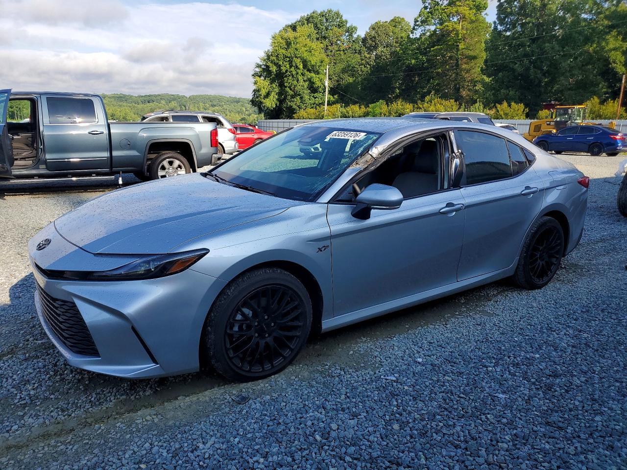 2026 TOYOTA CAMRY — Front 3/4