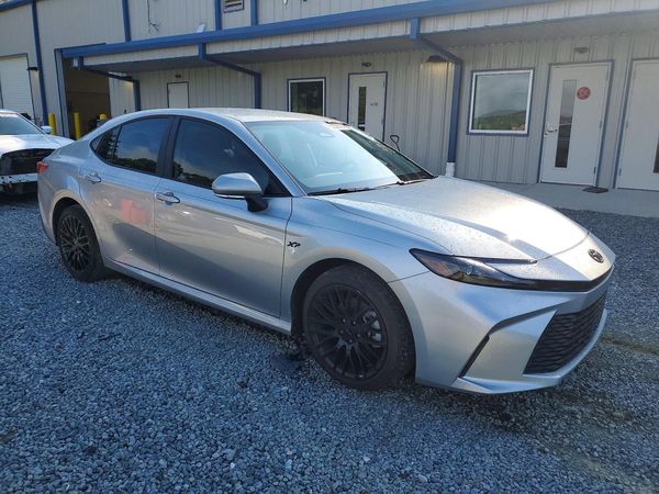 2026 TOYOTA CAMRY — Passenger 3/4